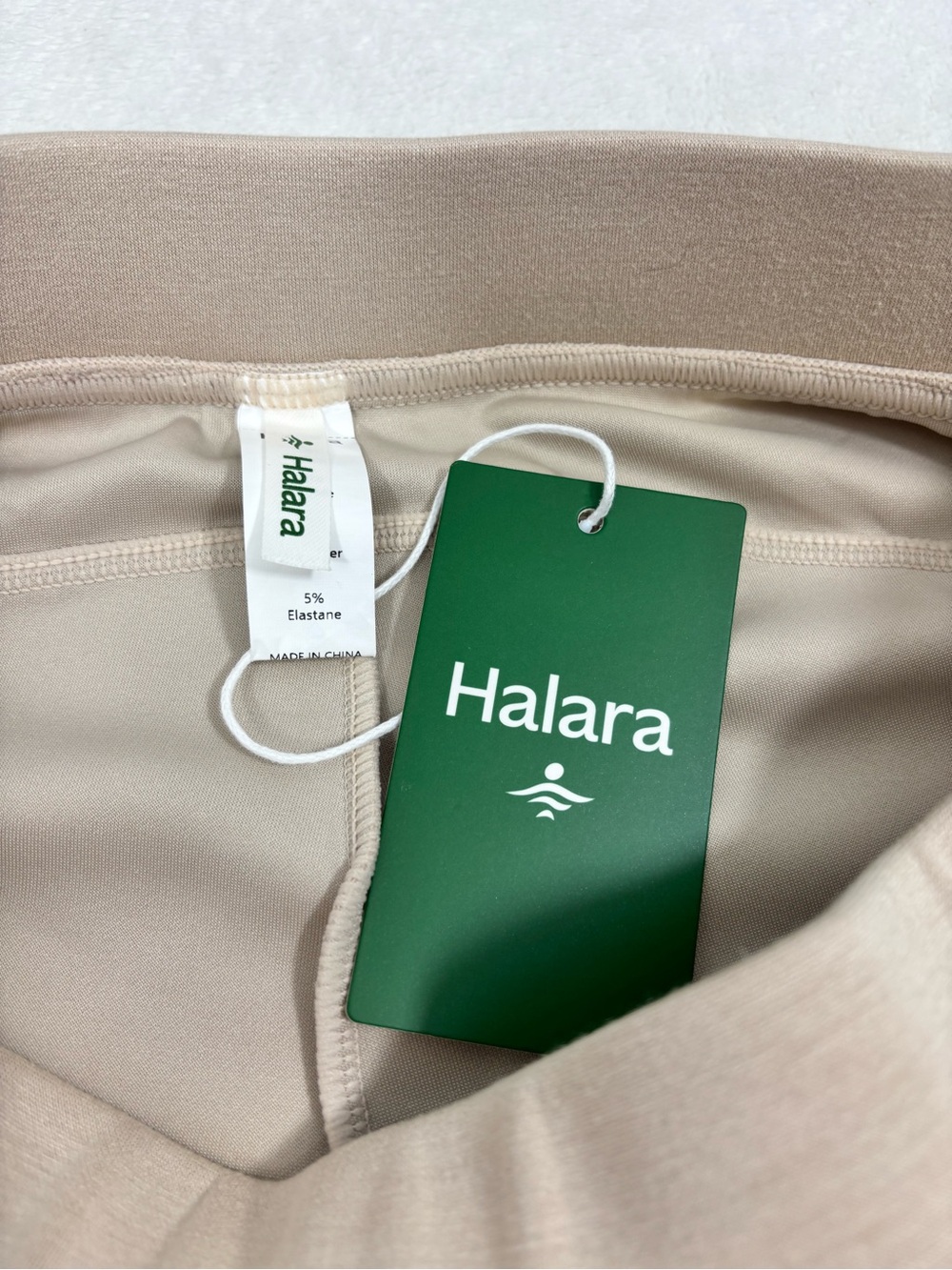 HALARA Wide Leg Cream High-Rise Pants size S - Picture 3 of 7